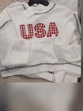 *BNWT* 250TH USA JULY 4th CROP Lightweight Sweater